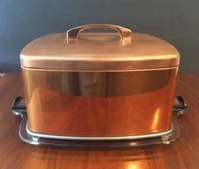 Vintage Mid Century Square Cake  Server/ Carrier Copper  Lid Locking Glass Plate