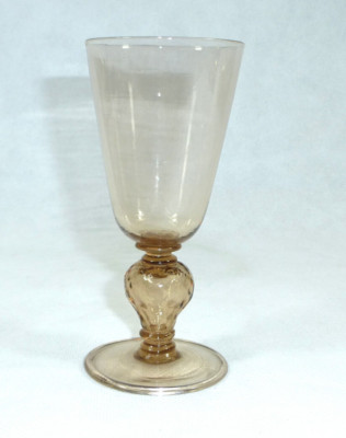 Seltenes Glas à la façon de Venise Niederlande / Italien 19 Jh.