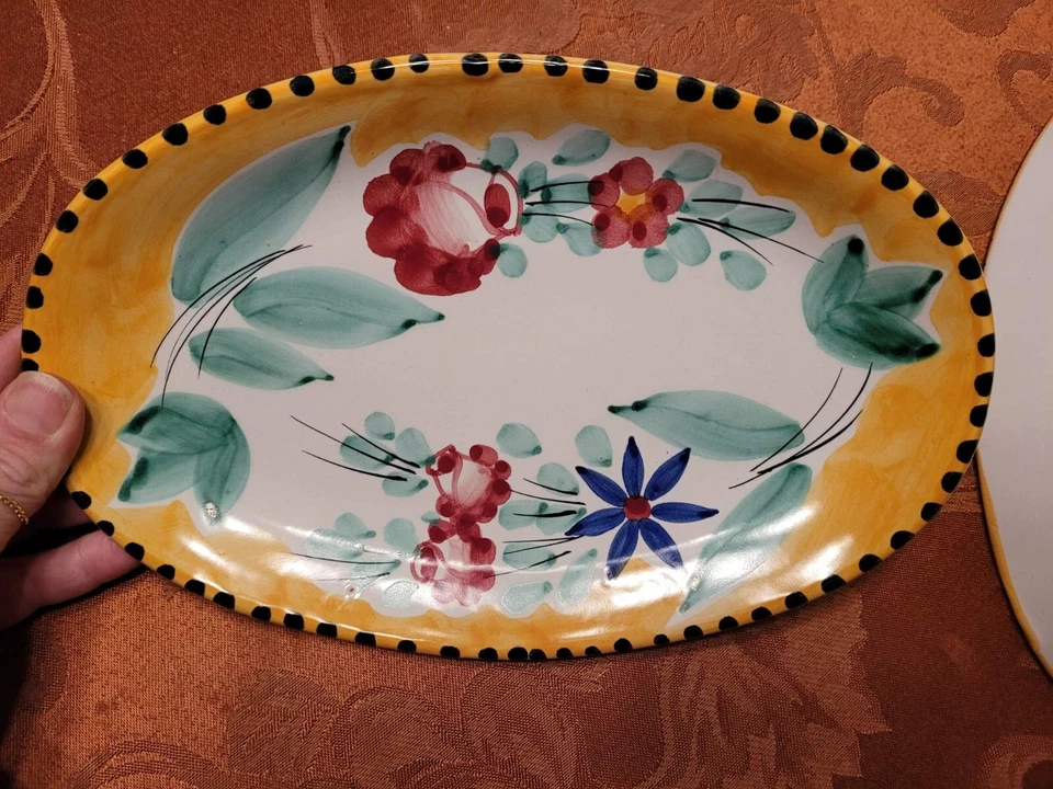 Par de platos para servir Solimene Vietri decoración floral 9,75"x6,25" Italia. Foto 2 de 4
