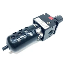 020.V104.000 Versa Matic Pneumatic Filter Regulator 1/2" NPT 150 PSI 125°F Max