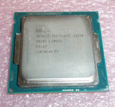 Intel SR1K7 Pentium G3250 Dual-Core LGA 1150/Socket H3 3.2GHz Desktop CPU