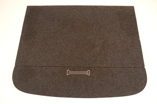 Trunk floor trim