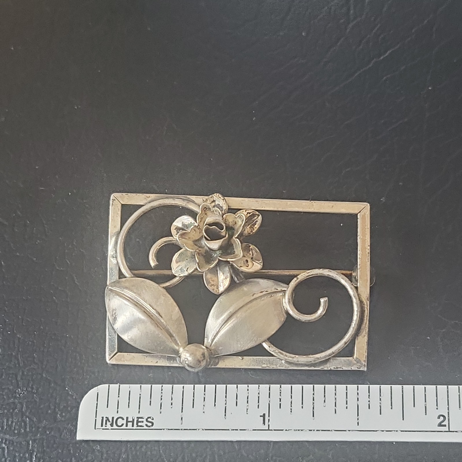 3D Sterling Flower in Rectangular Silver Frame Pi… - image 3