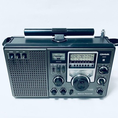 National Panasonic COUGAR 2200 RF-2200 BCL Radio Vintage, Working