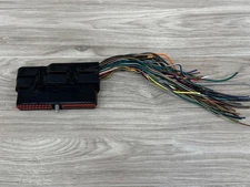 1995 Chrysler Town & Country V6 3.8L ECM ECU Wiring Harness Plug Connector OEM.