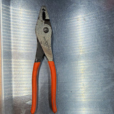 Matco Tools Phc 8 8in Slip Joint Pliers Adjustable Cushion Grip Orangesilver