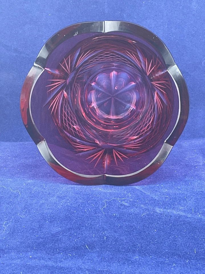Egerman hand blown hand cut ruby cased glass vase - Image 4 of 4