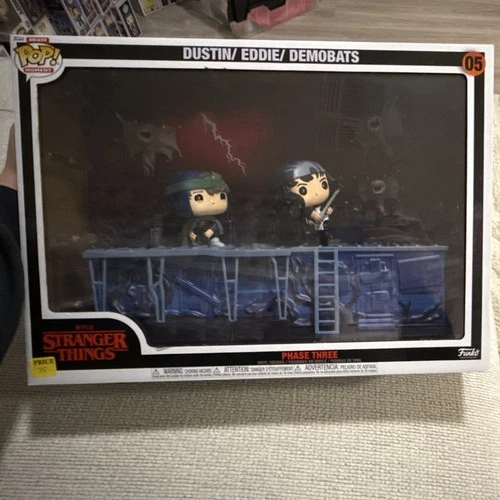 Funko Pop! Moments Deluxe: Stranger Things Dustin Eddie Demobats #05