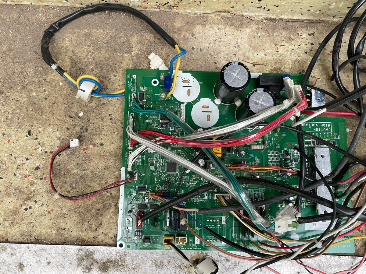 Fujitsu Mini Split A/C Circuit Board 9709065013 K11BY-01-02