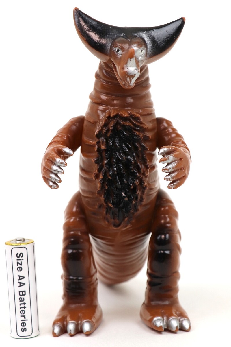 ULTRA ACT: GOMORA フィギュア Amazon.com: Gomora 6.7