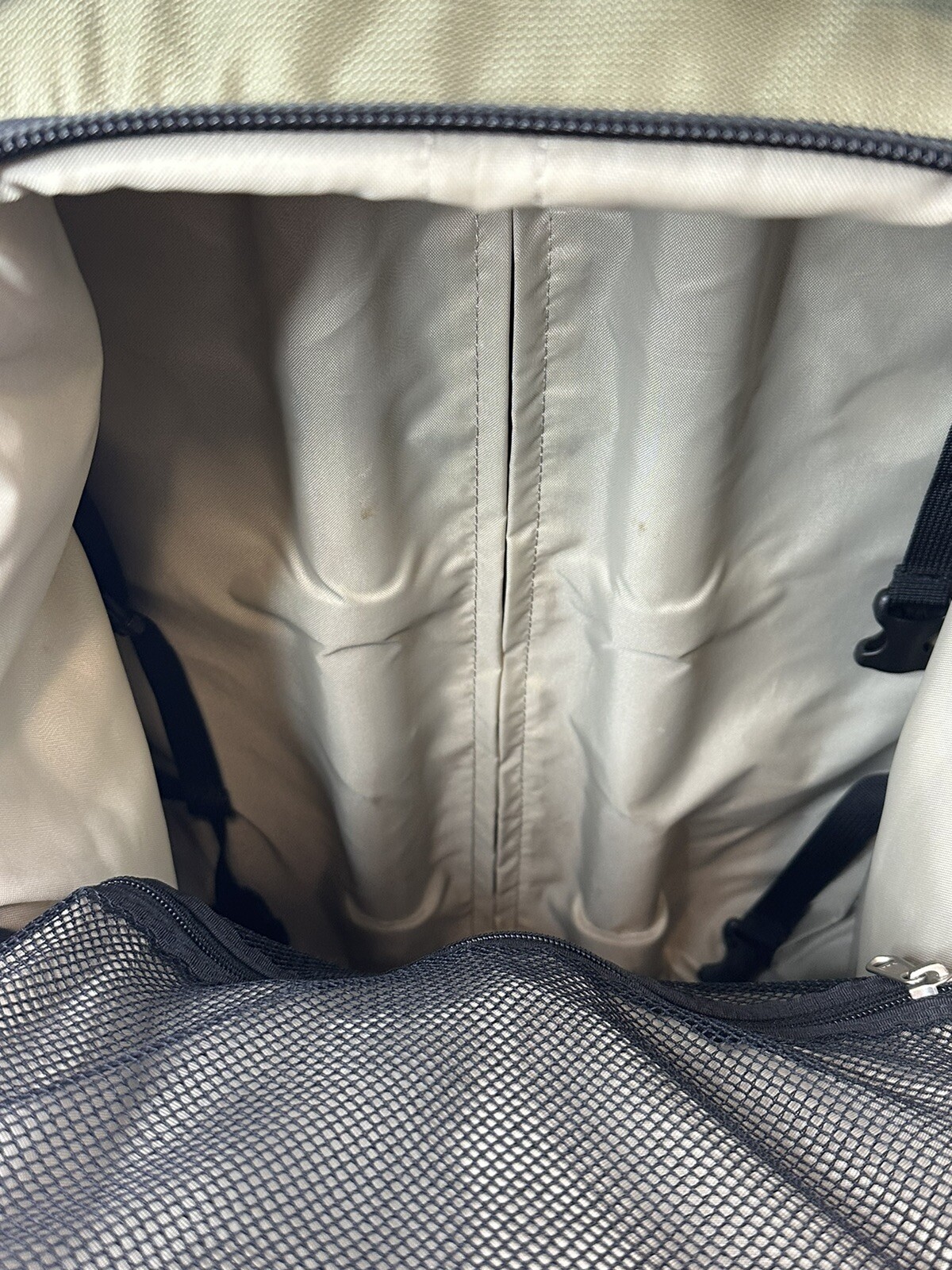 REI Rolling Duffle Luggage Wheeled Backpack Carry On Bag Handle 22