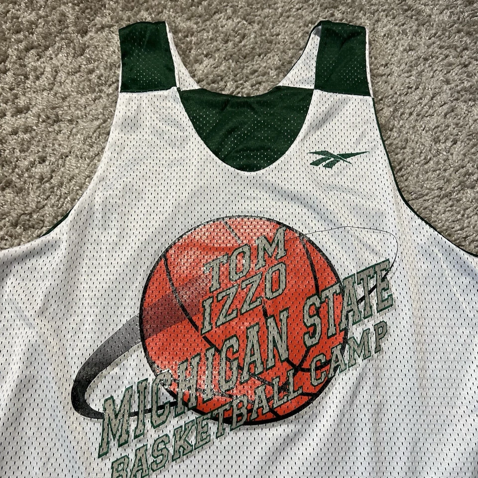密歇根州立大学斯巴达人 Tom Izzo 篮球营 Y2K 锐步练习球衣 M — 第 3/4 张图片