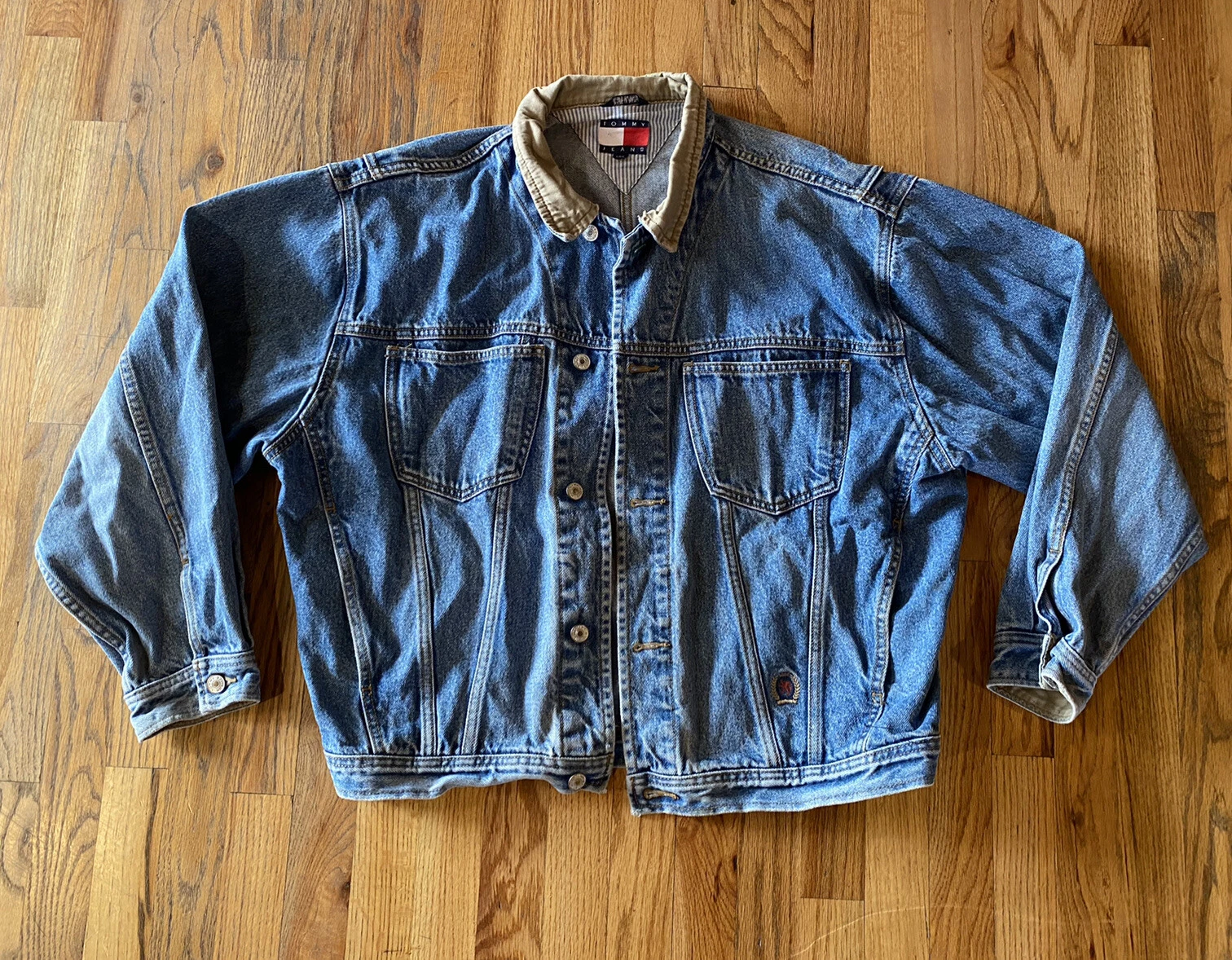 Vintage 90s Tommy Jeans Hilfiger Denim Trucker Blue Jean Jacket Mens Size Large
