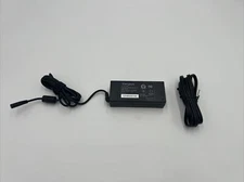 Targus APA32US Universal AC Adapter 90W Power Cord