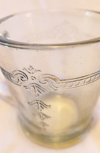 READ Vintage Fire King Sapphire Blue Philbe D Handle Mug Anchor Hocking VTG Cup