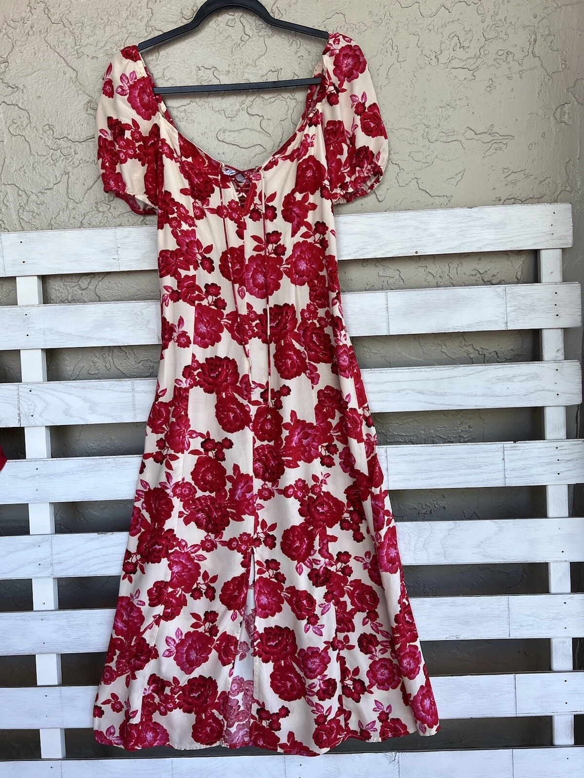 OFF WHITE Abito donna Stradivarius piccolo midi bianco sporco rosa rose spacco davanti
