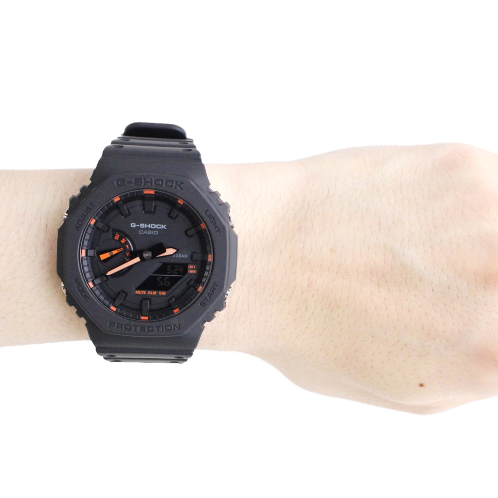 G-SHOCK GA-2100 ブラック/オレンジ Casio G-Shock GA2100-1A4 48.5mm Black and Orange Analog and