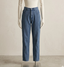 Vintage 80s Moschino High Waisted Mom Fit Jeans Blue Denim Peace Leather Patch