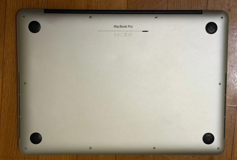 Apple MacBook Pro 13" 2015 · i5 · 8GB · 512GB, foto 4 di 5