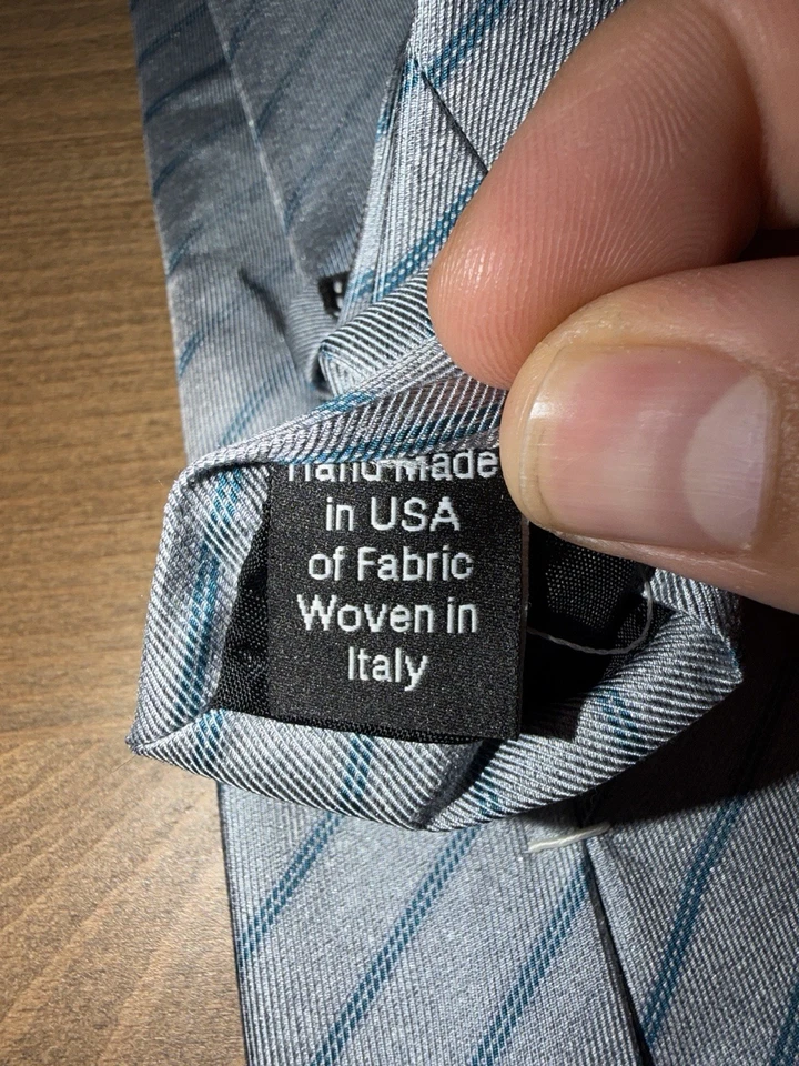 Corbata THEORY Para Hombres Azul RAYAS Hecha a Mano Tejida Seda DELINOSA EE. UU. NUEVA CON ETIQUETAS Foto 4 de 4