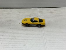 tyco HO slot car 1983 corvette yellow/black 2