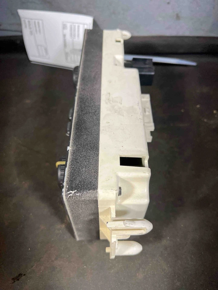 Fits 2003-2009 Chevrolet Trailblazer Heater A/C Control OEM:25945046 Foto 2 de 4