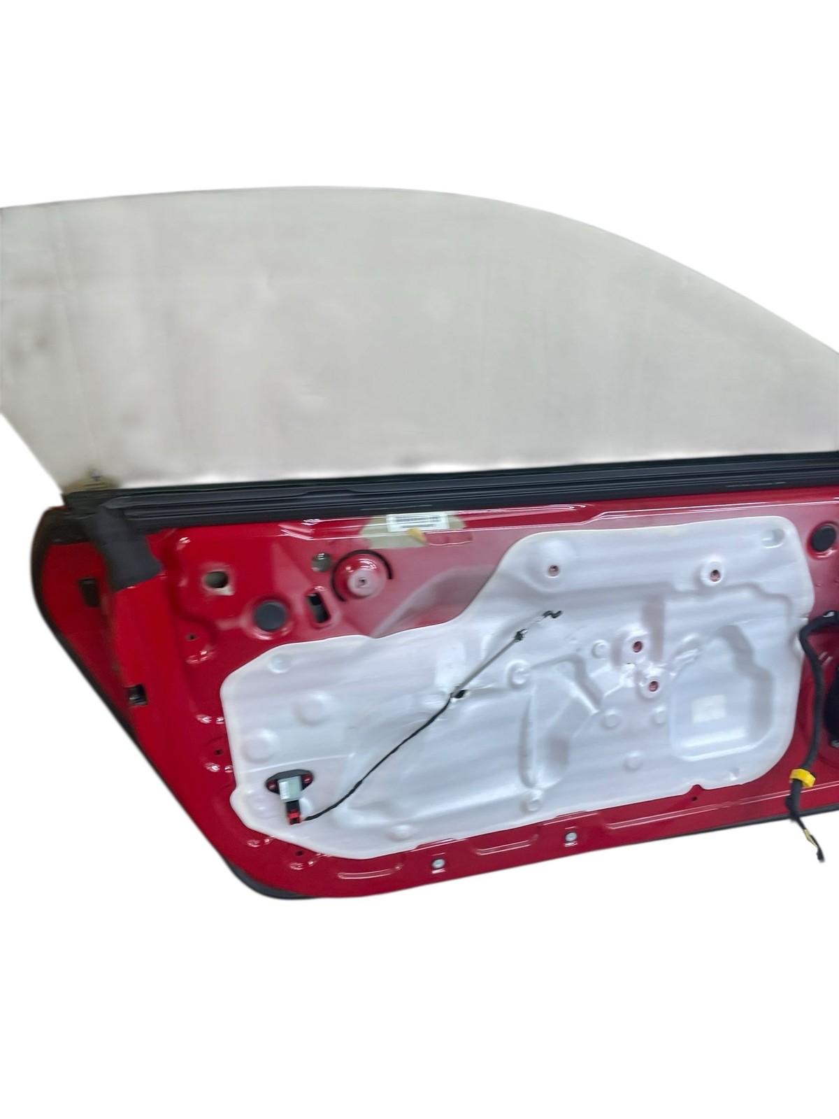 2008-2016 MASERATI GRANTURISMO 4.7L RWD FRONT LEFT DOOR W/ GLASS ROSSO TRIONFALE