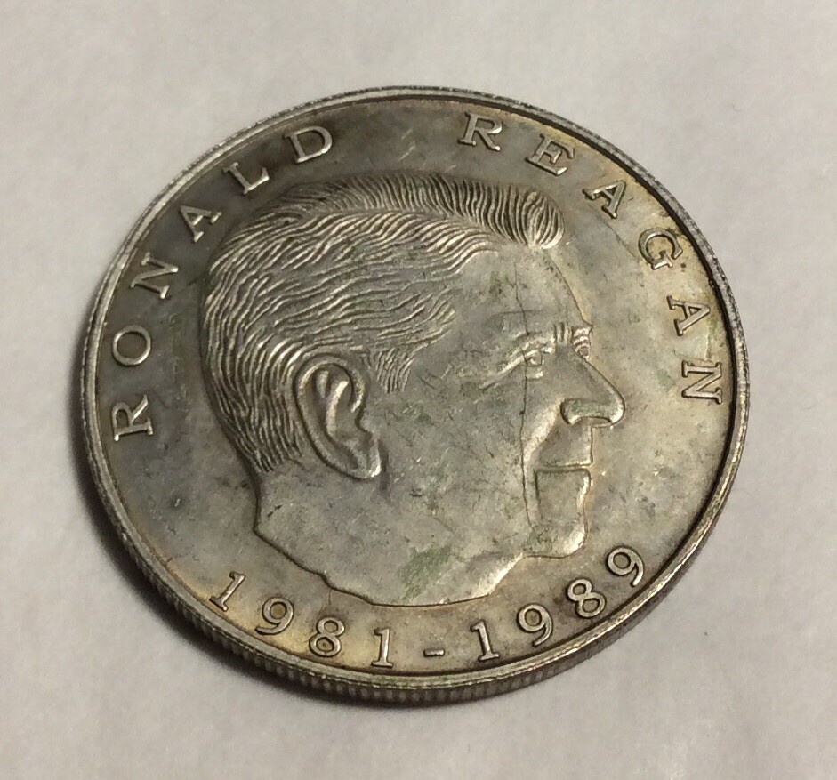 Picture 1 of 3