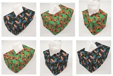 Roosters Tissue Box Cover (2 Colors Available)