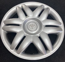 15" Silver Hubcap Wheelcover fits TOYOTA CAMRY 2000 2001
