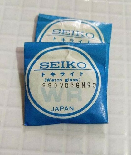 NOS original Seiko Crystals/Glass Watch - Various shapes & sizes- lists 4 - Picture 10 of 13