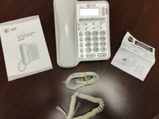 AT T 2909 Hands Free Speakerphone, 14 Number Memory , Caller ID History , White