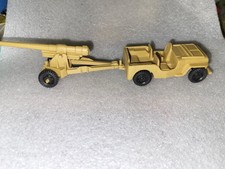 Vintage Marx Battleground Tan Jeep  Howitzer
