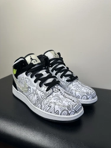 Nike Air Jordan 1 DIY Trainers UK 5.5