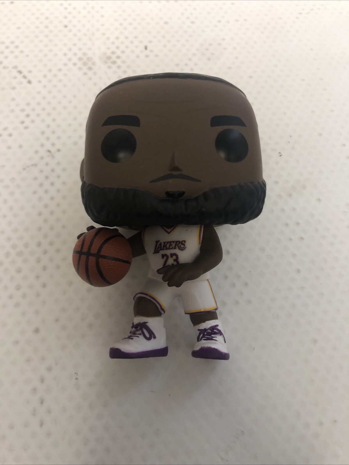 Funko Pop! Vinyl: Lebron James (Lakers) (White Jersey) #52 (No Box)