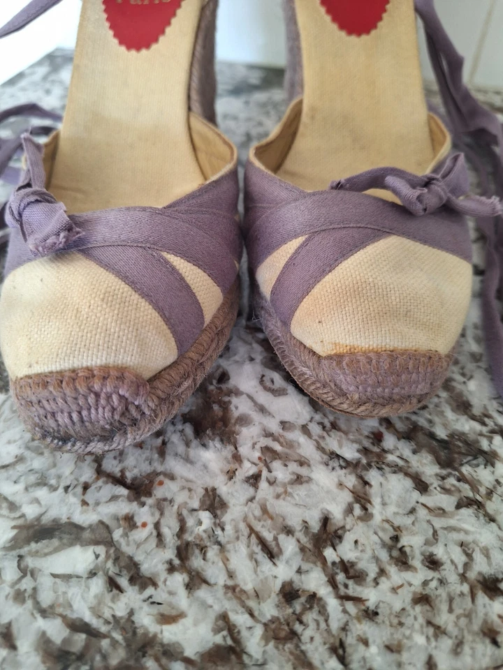 LOUBOUTIN | Cuñas de alpargata con cordones | Púrpura Crema Talla EU 35 Foto 2 de 4