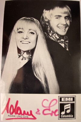 Adam & Eve 2x Signed TV Music Original Signature Signature Autograph