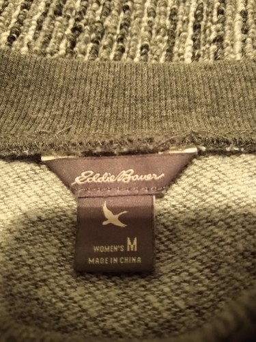 Eddie Bauer Women’s Medium Cropped Sweatshirt Soft Gray/Red/Blue Long Sleeve - Picture 2 of 8
