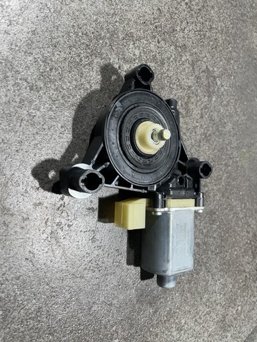 VW Golf 7 VII Fensterhebermotor Vorne links 5Q0959801B