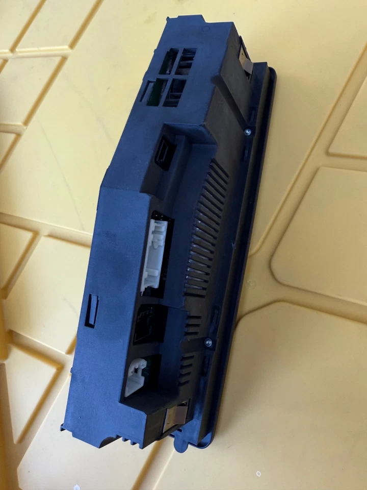 Panel de control climático BMW 325i 328i 330i M3 2001-2006 64116931602 OEM usado Foto 4 de 4