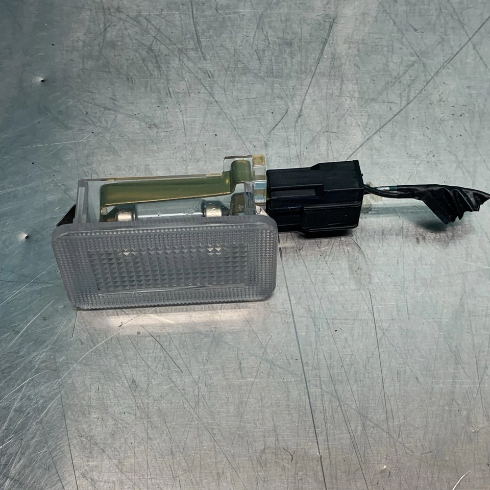 2007-2010 Hyundai Elantra 06-10 Sonata внутренний крыши свет туалетного столика лампа в сборе OEM - Изображение 2 из 3