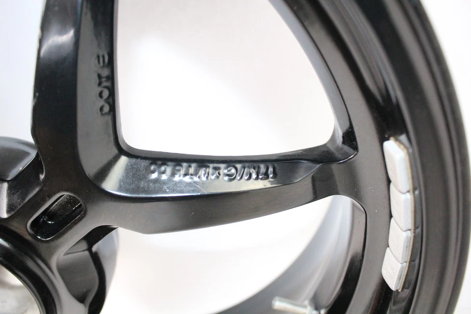 Llanta trasera Ducati Monster 1200s 2018 18 Foto 2 de 4