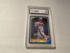 1990 SCORE #631 LARRY WALKER BASEBALL CARD GRADED 10