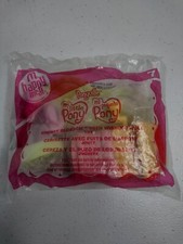 2007 Mcdonald  s- My Little Pony- Cherry Blossom With wishing well  7 H1 