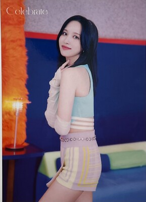 TWICE ミナトレカ Celebrate s-l400.jpg
