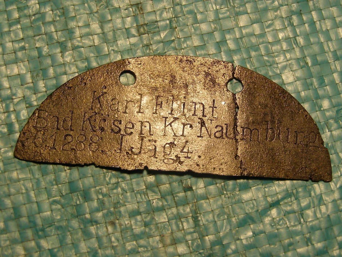 WW I WW1 Original upper half part of German soldier ID Dog Tag | eBay