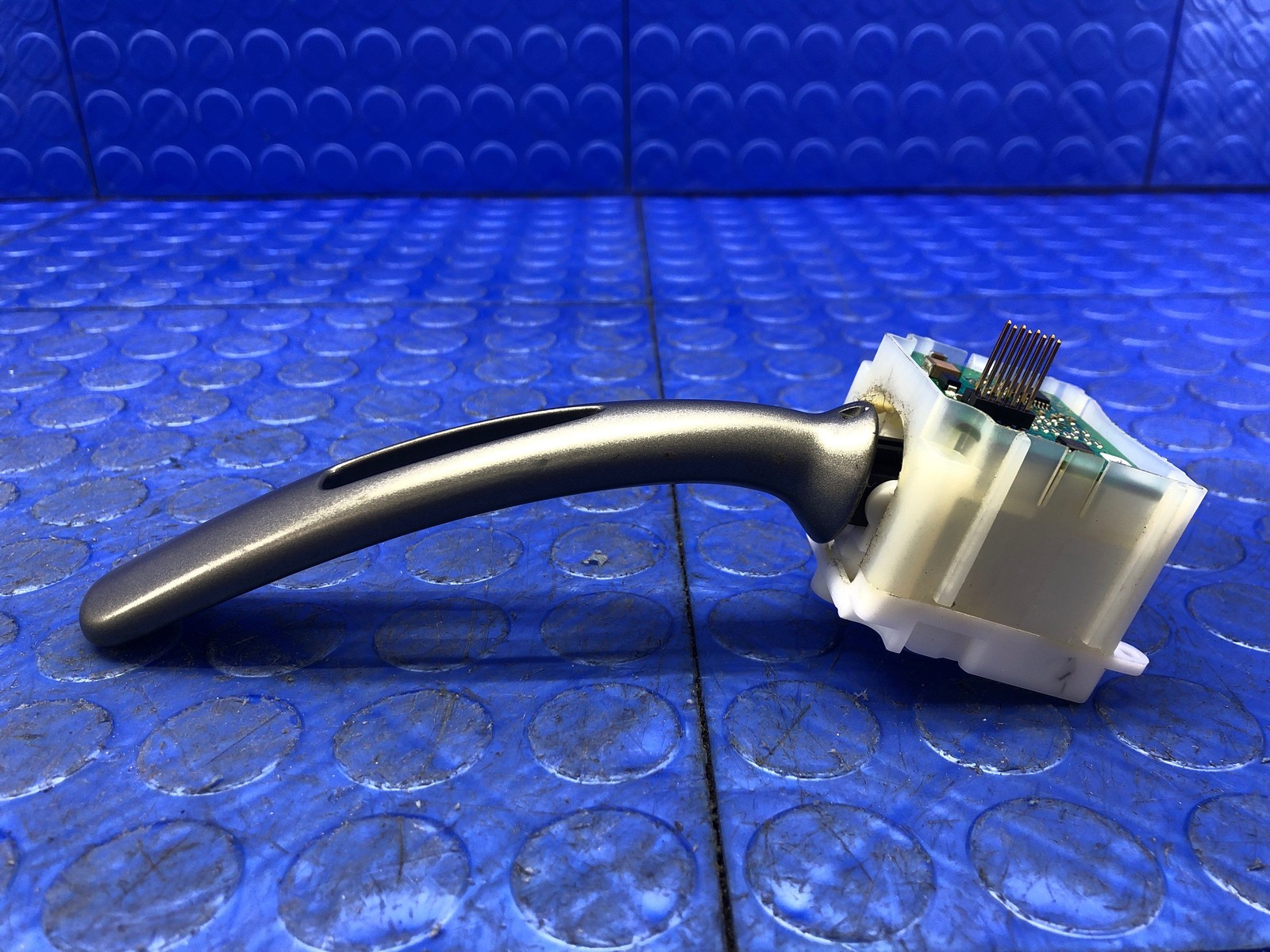 2016-2021 MCLAREN 570S OEM STEERING COLUMN RIGHT SIDE WIPER SWITCH ASSEMBLY