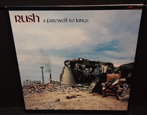 RUSH A FAREWELL TO KiNGS ViNYL LP RECORD ALBUM 1977 GATEFOLD MERCURY SRM-1-1184