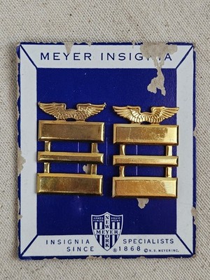Vintage Pair USAF Air Force ROTC N.S. Meyer Cadet Major Rank Insignia on Card