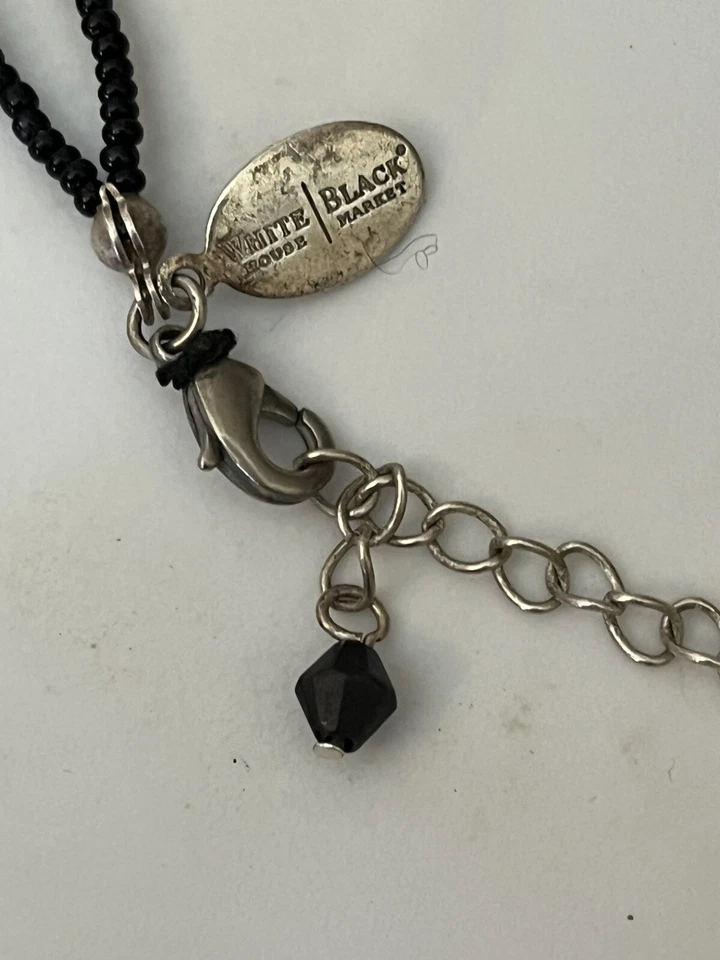 Collar Casa Blanca Mercado Negro 2 Hilos 17" Madera Vidrio y Metal Foto 3 de 4